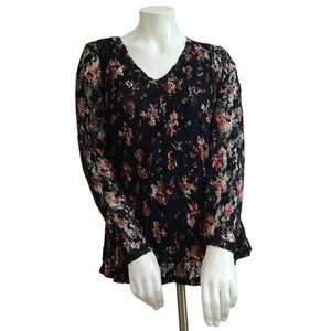 American Rag Cie Black Floral Lace V-Neck Long Sleeve Blouse